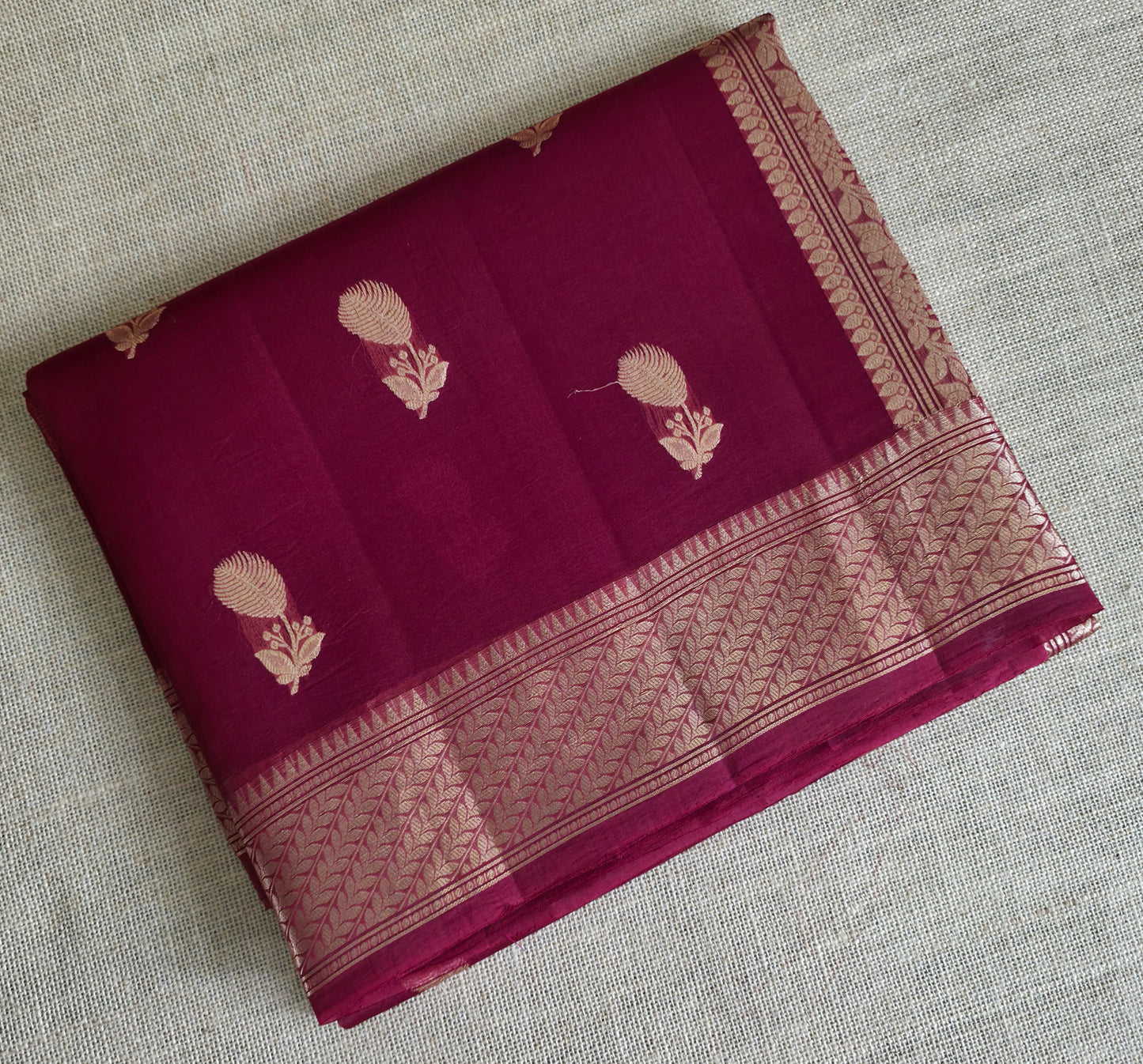 UP000023 - Banarasi Organza Pure Silk Maroon