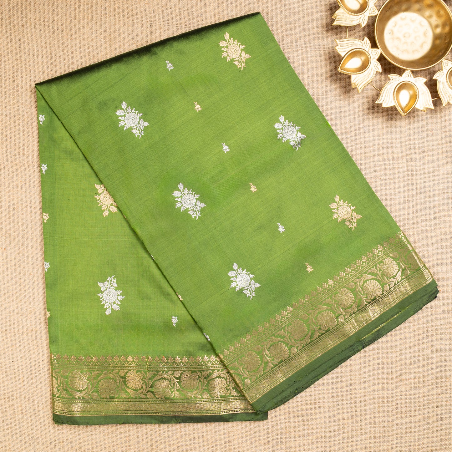 UP000021 - Banarasi Pure Katan Silk (Mehendi Green)