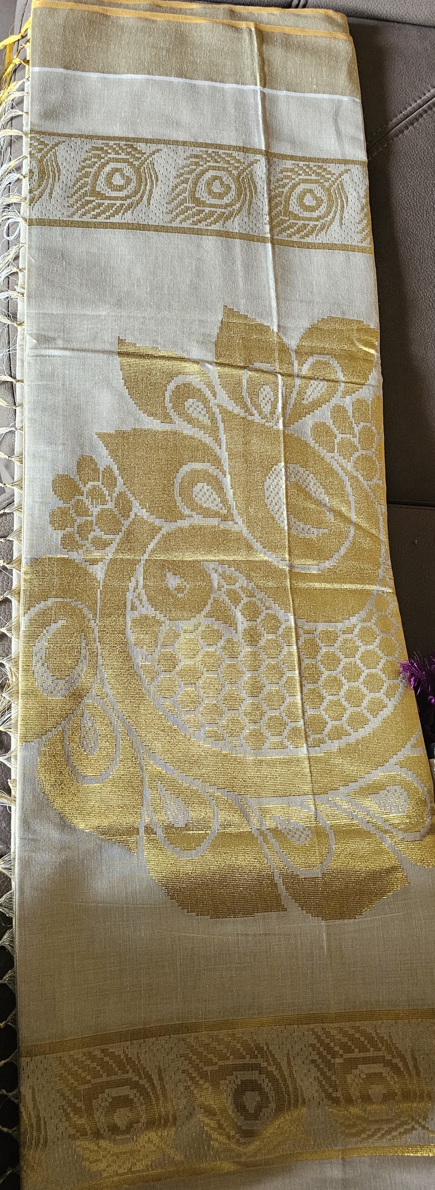 KL000030 - Kerala Saree
