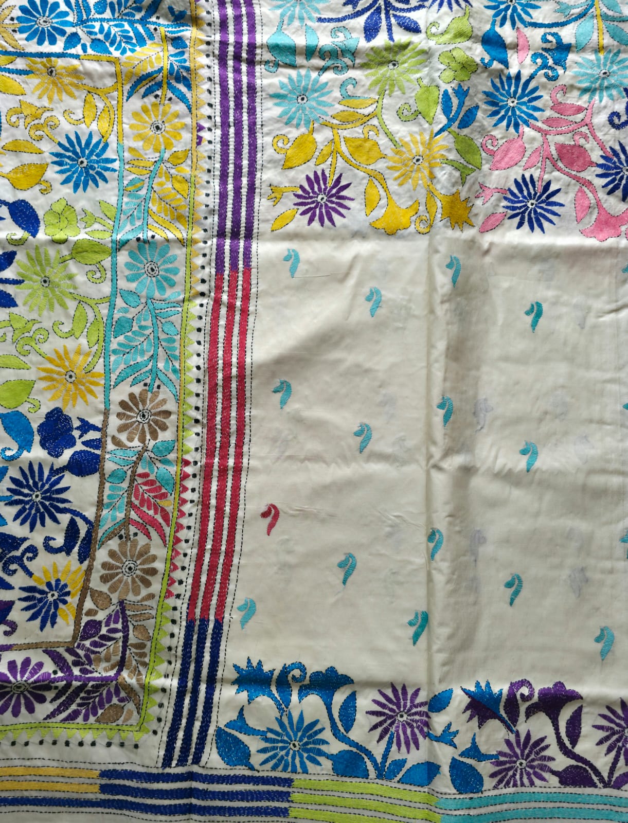 WB000005 - Pure Silk (Kantha Stitch) White