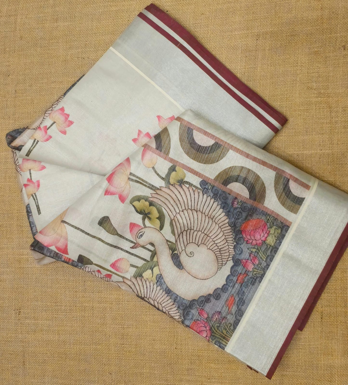 KL000021 - Kerala Saree