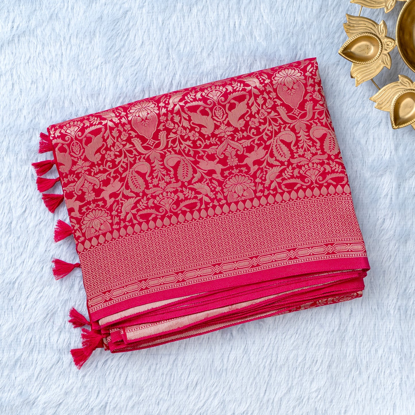 UP000052 - Banarasi Semi Silk
