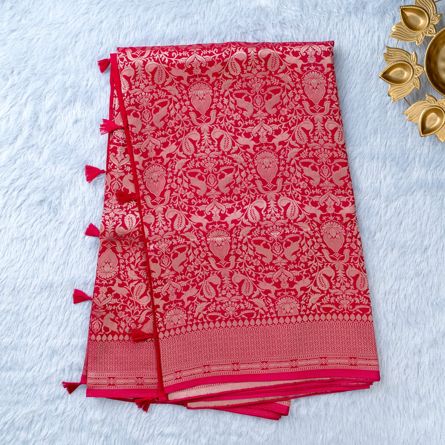 UP000052 - Banarasi Semi Silk