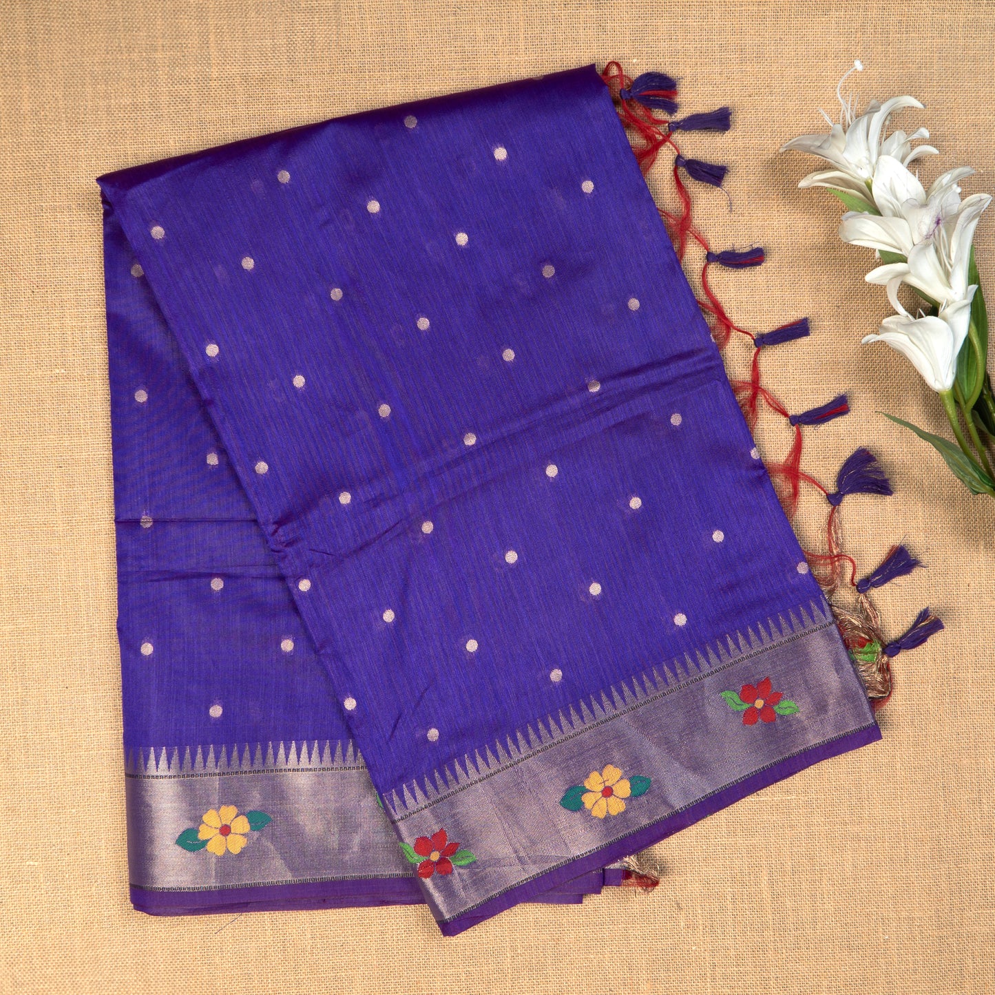 UP000101 - Handloom Paithani