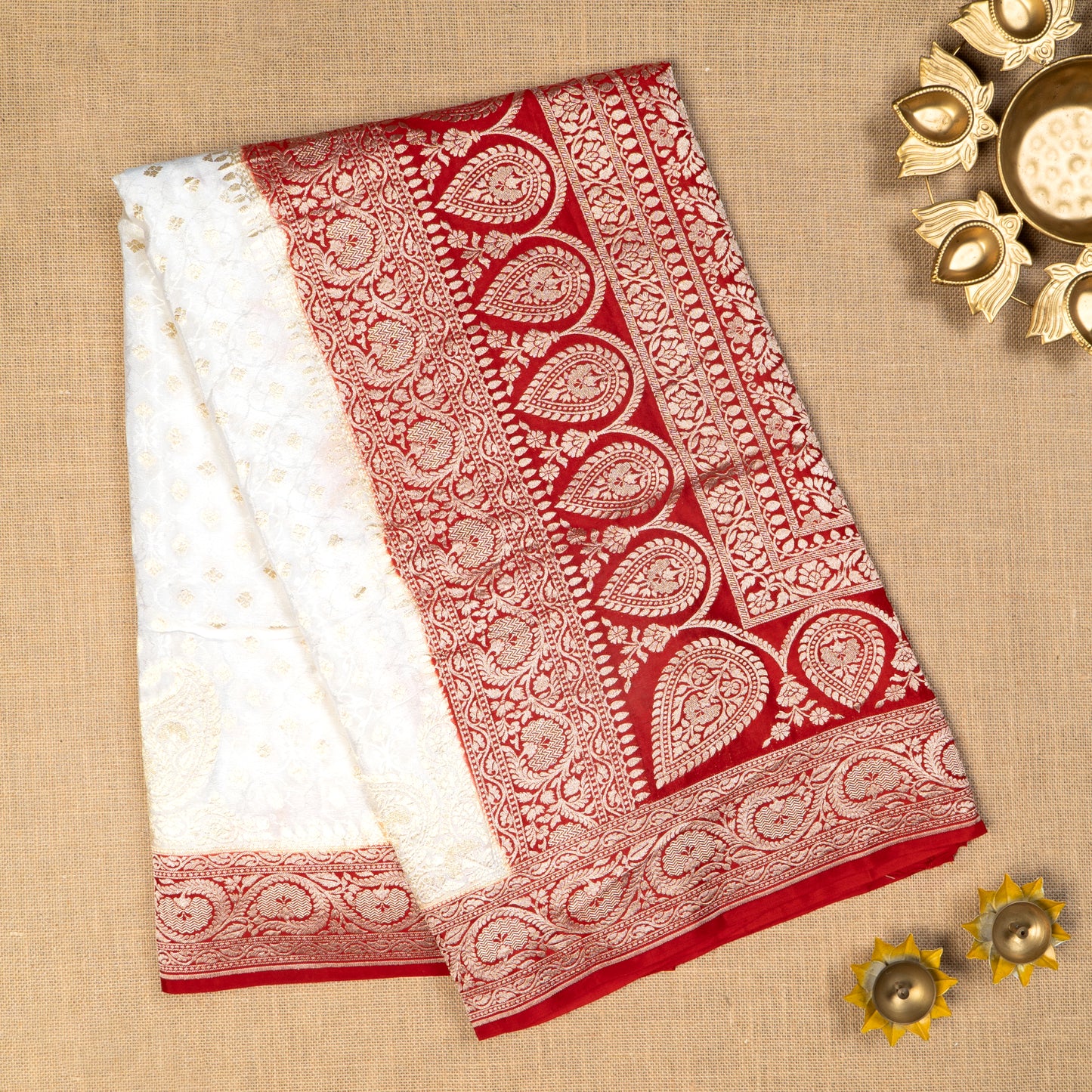 UP000077 - White and Red contrast border Pure Banarasi Crepe Georgette