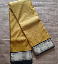 TN00065 - Kanchipuram Semi Silk