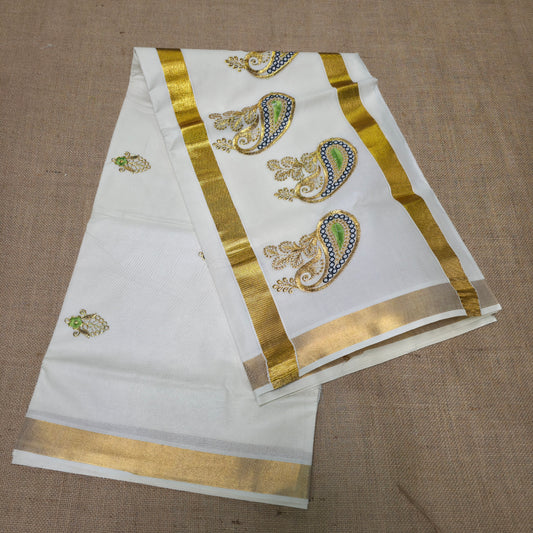 KL000106 Kerala saree with floral motiffs