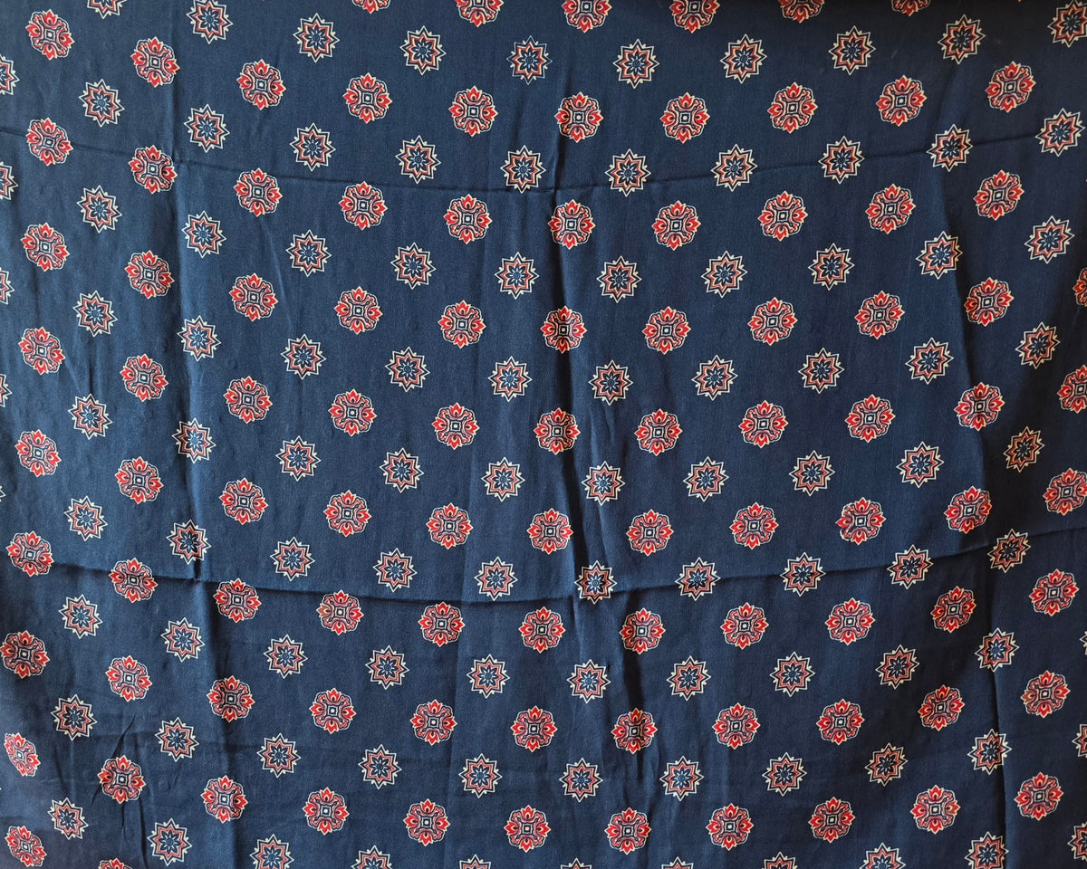 JD000475 Modal Ajrakh with mirror work