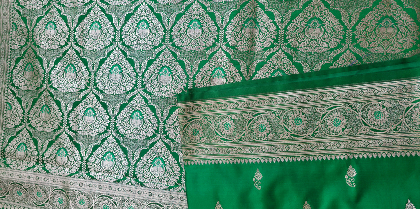 UP000081 - Banarasi Mashru Silk