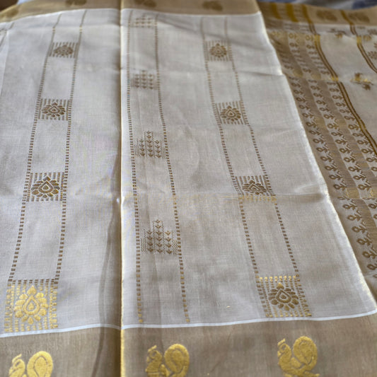 KL00048 - Kerala Tissue Peacock Weave