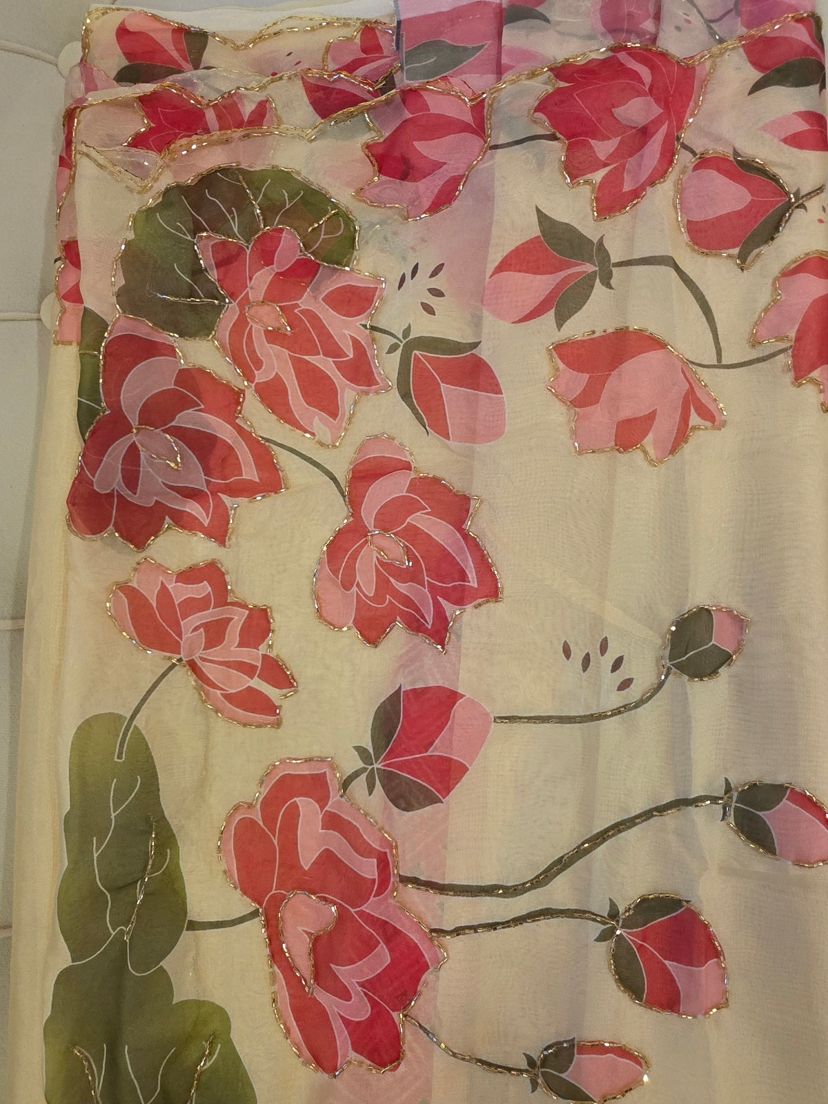 JD000493 Soft Organza - Lotus design