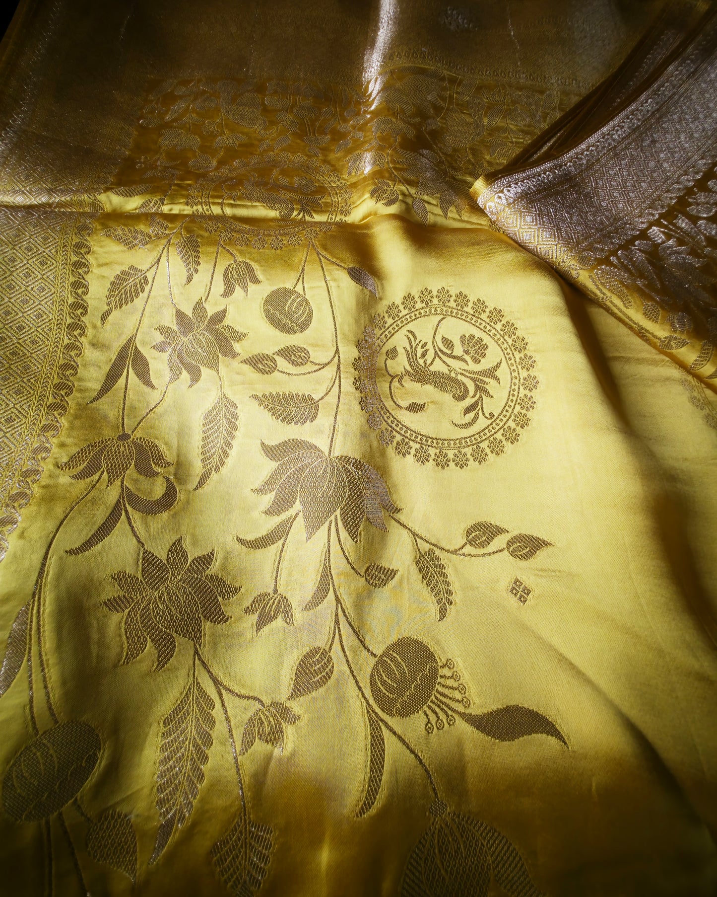 UP000069 - Banarasi Blended Silk