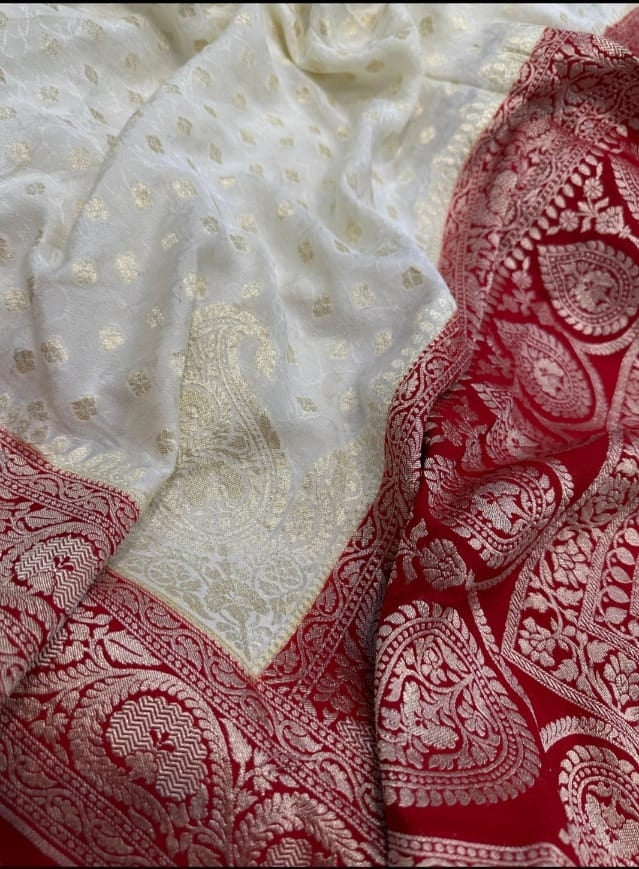UP000077 - White and Red contrast border Pure Banarasi Crepe Georgette
