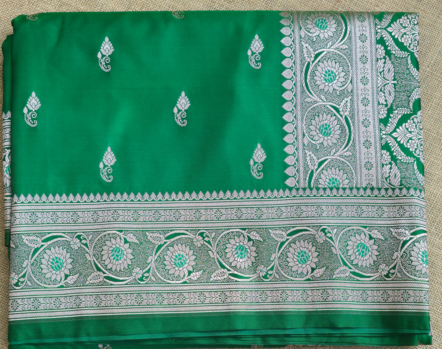 UP000081 - Banarasi Mashru Silk