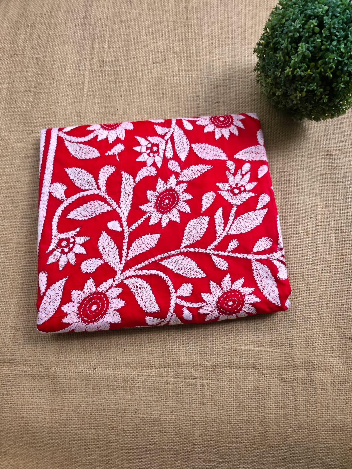 WB000004 - Pure Silk(Kantha Stitch) Red