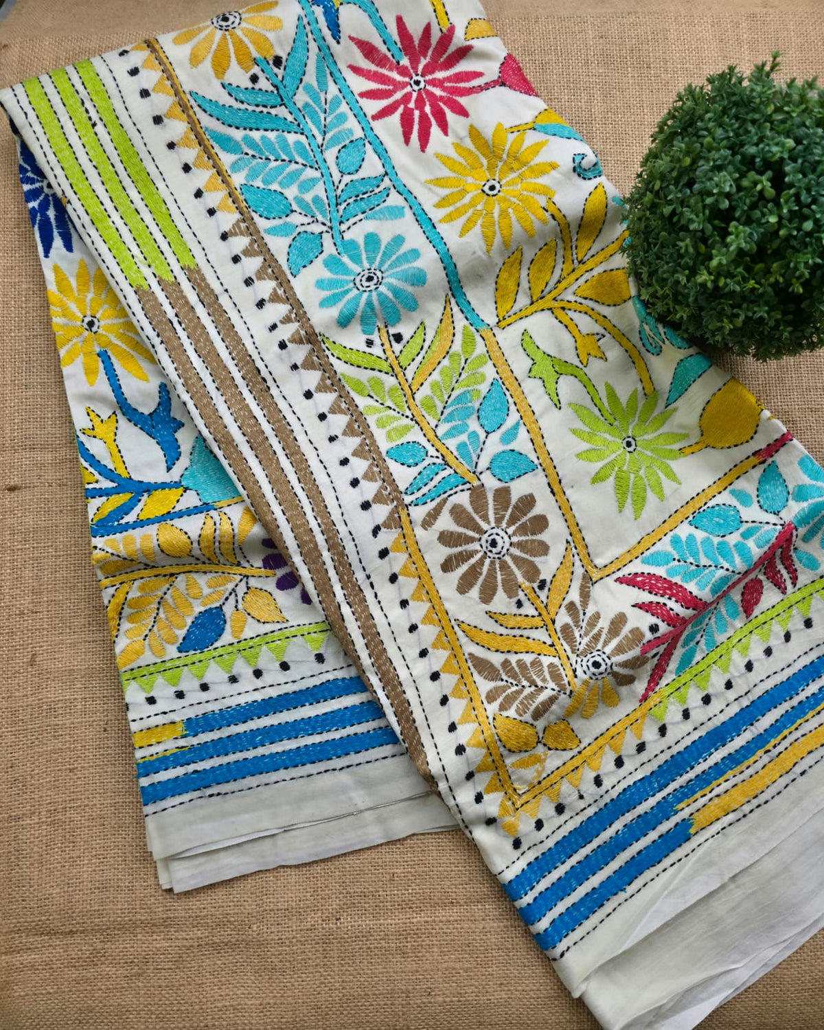 WB000005 - Pure Silk (Kantha Stitch) White
