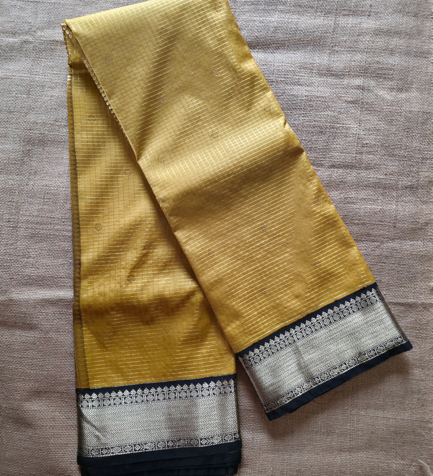 TN00065 - Kanchipuram Semi Silk