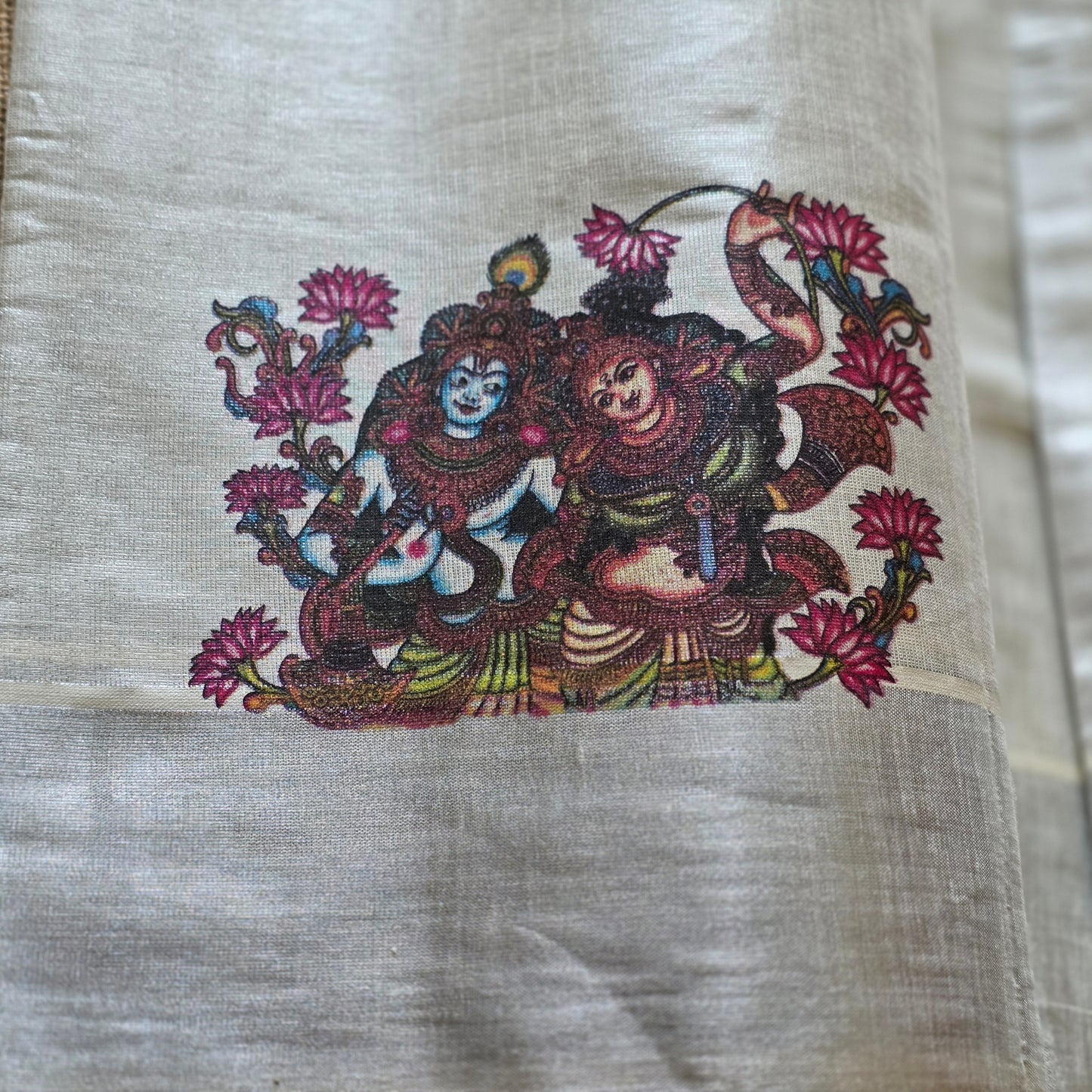 KL00035 - Kerala Tissue with Radha Krishna Mural Painting