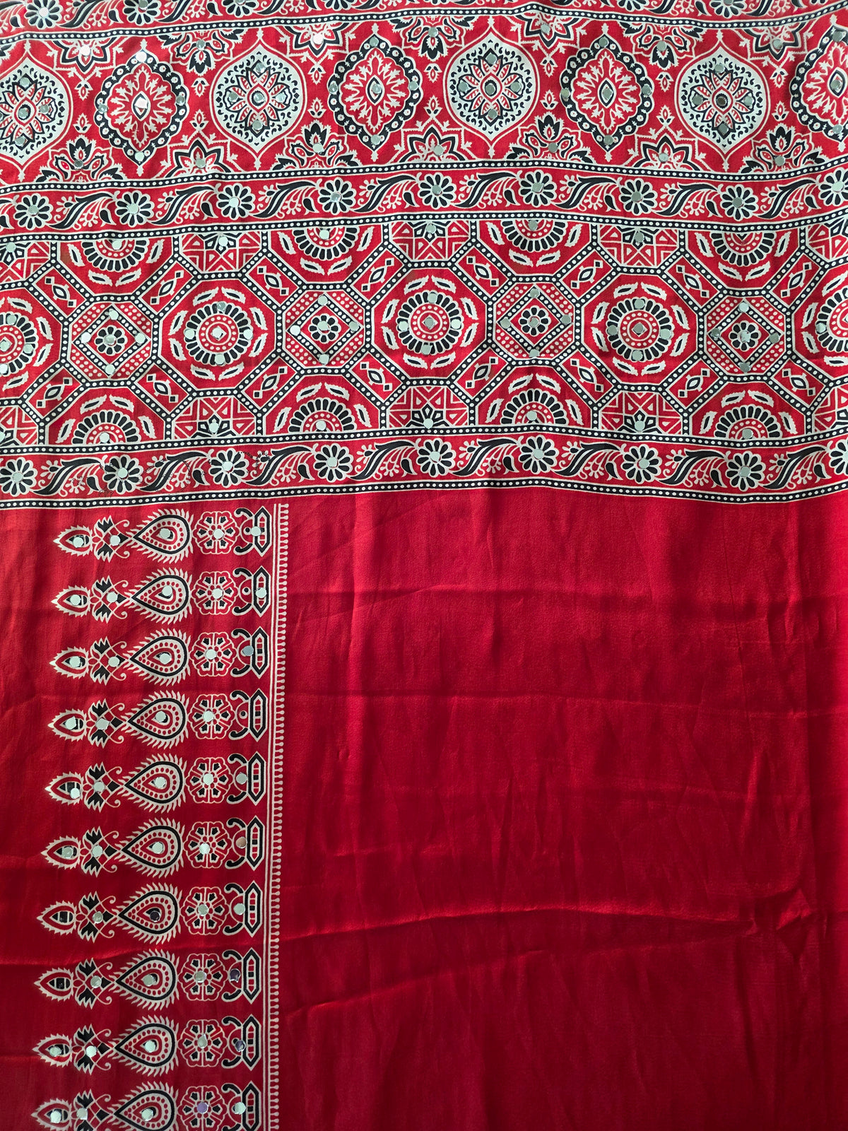 JD000535 Modal Ajrakh vth mirror work