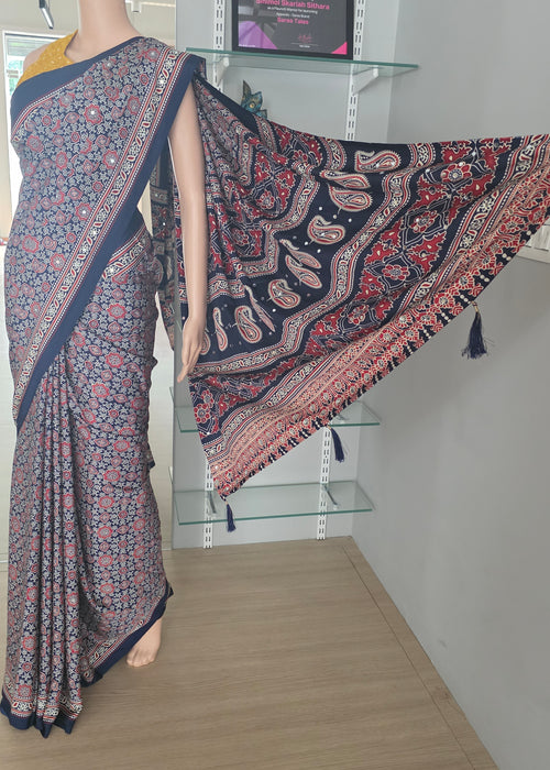 JD000482 Modal Ajrakh mirror work