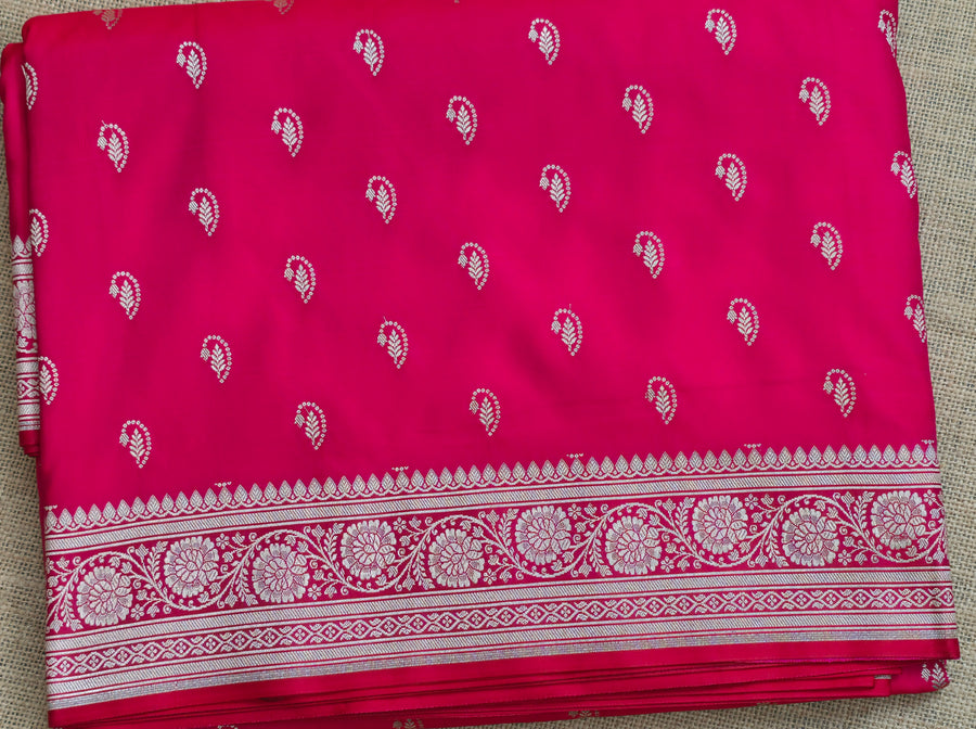 UP000084 - Banarasi Mashru Silk