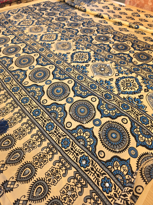 JD000554 Modal Ajrakh offwhite with mirror _blue design