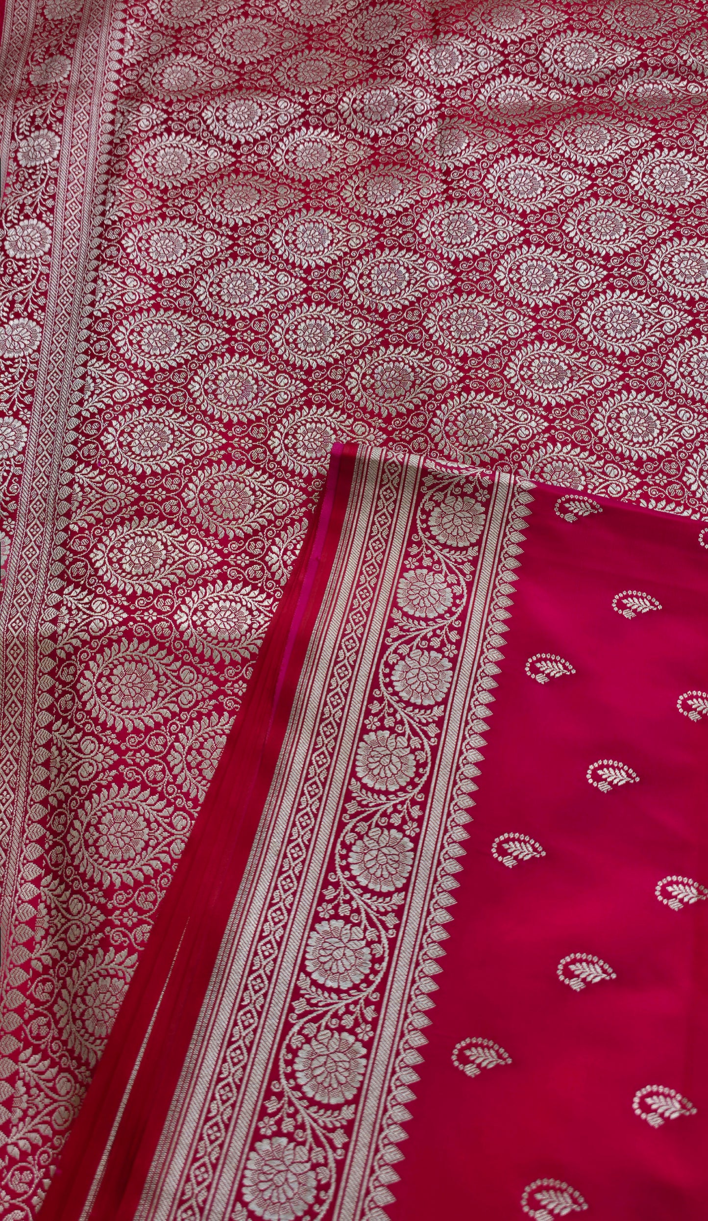 UP000084 - Banarasi Mashru Silk