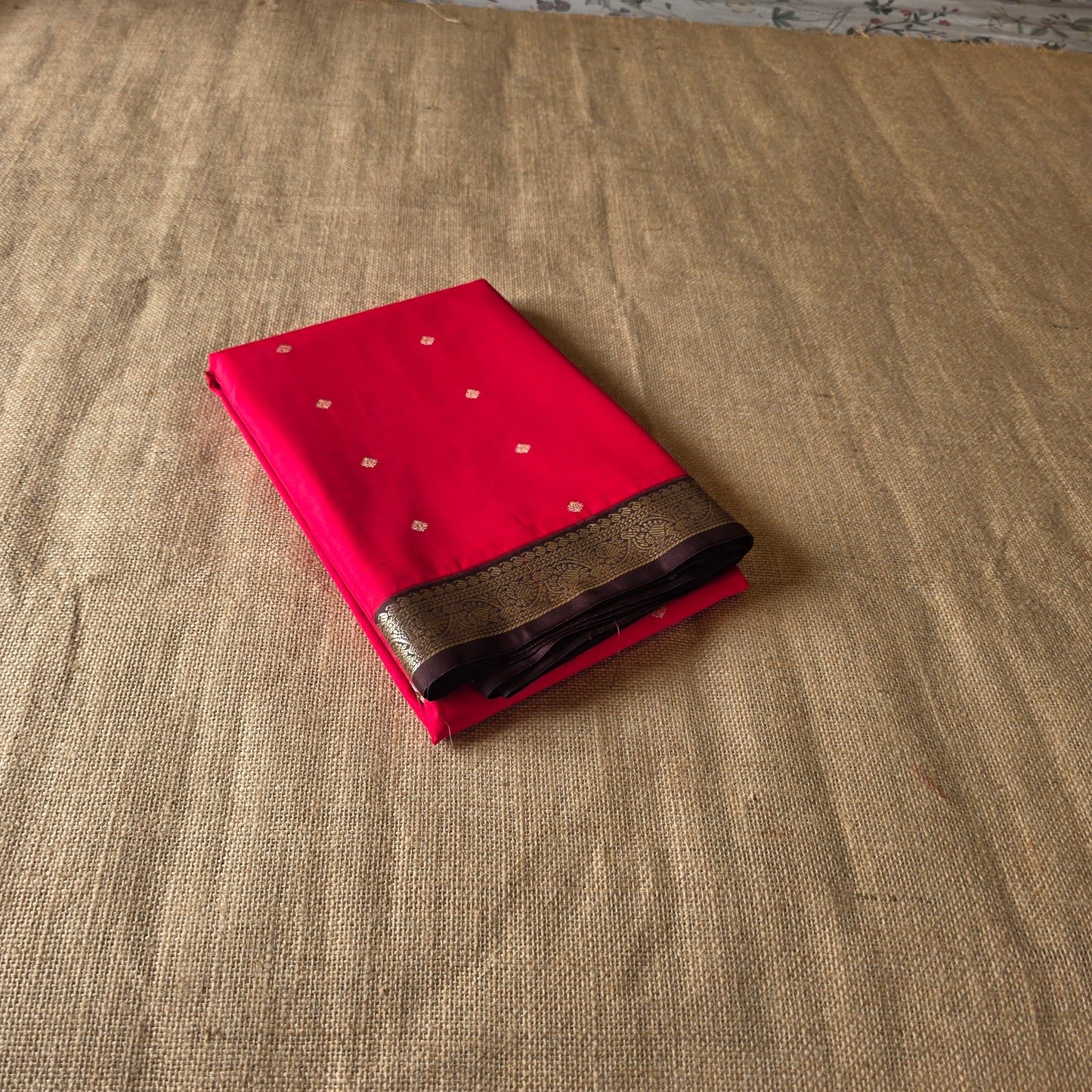 TN00061 - Kanchipuram Semi Silk