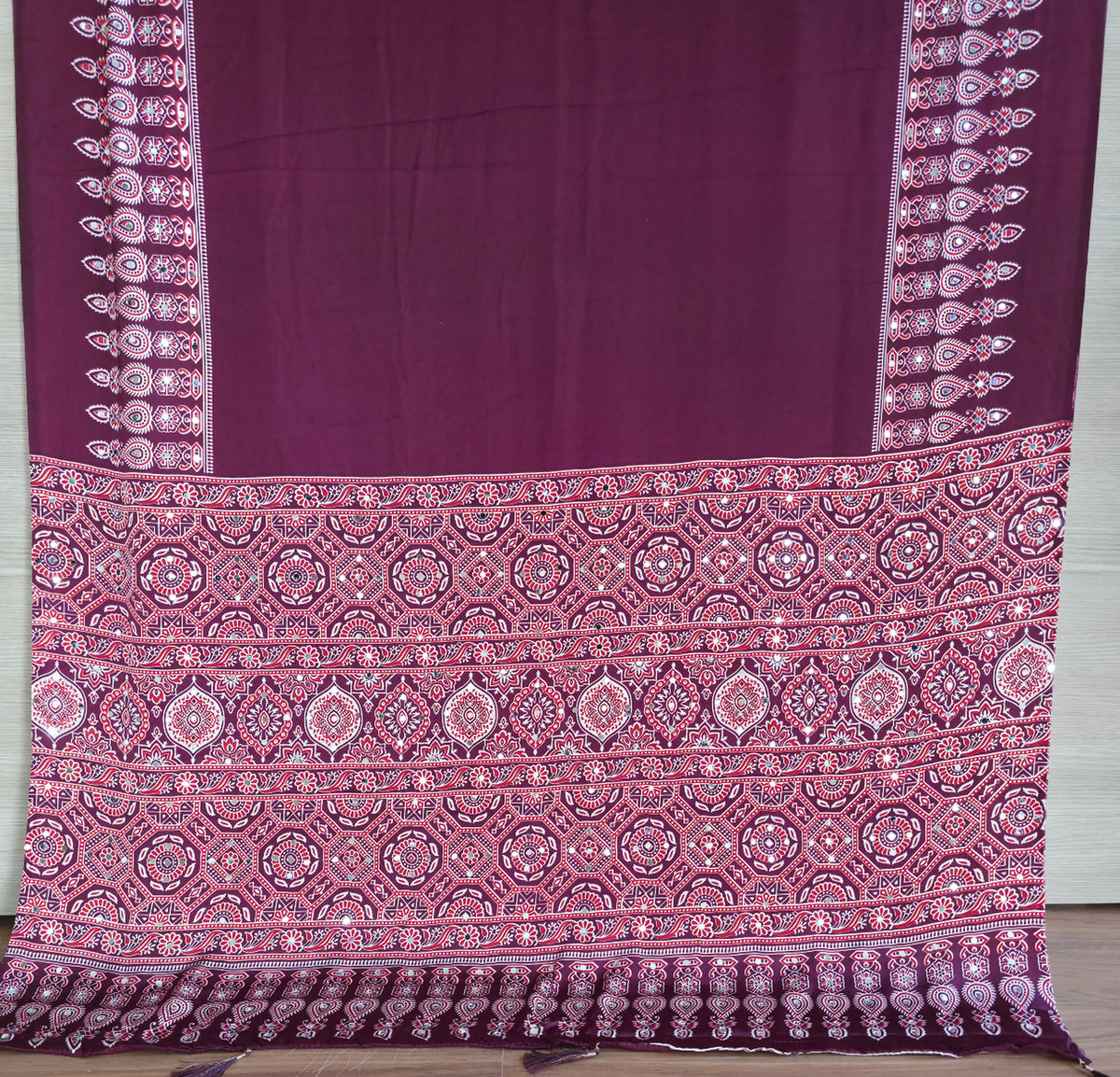 JD000534 Modal Ajrakh vth mirror work