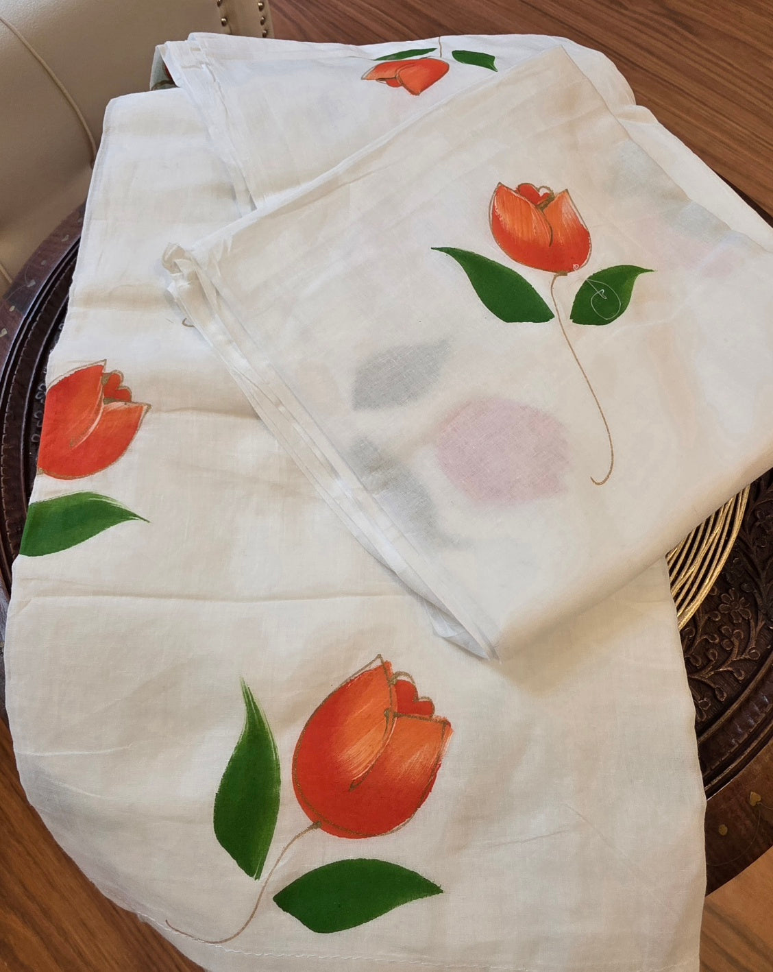 WB000044 Tulips in Mul Cotton