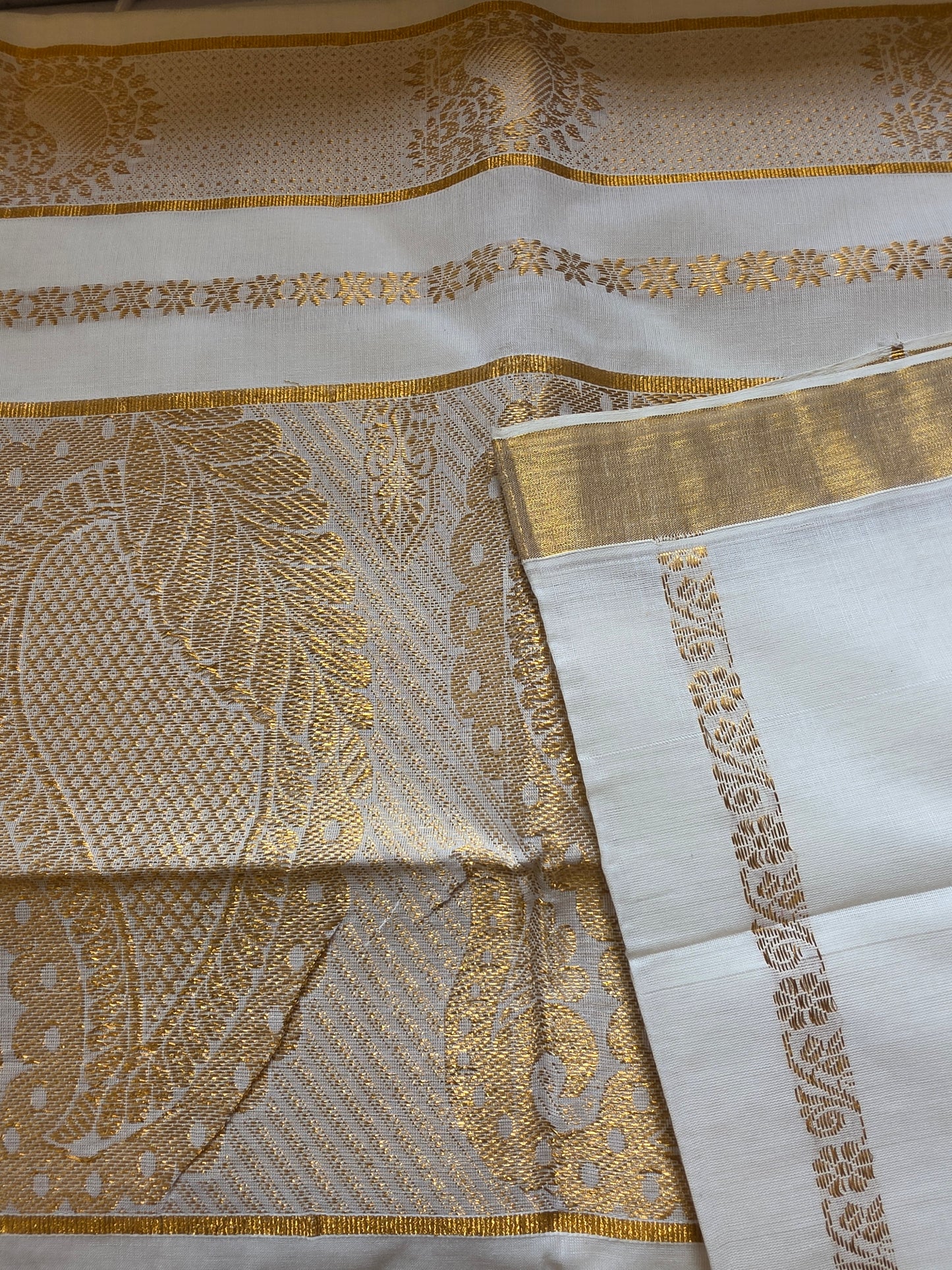 KL000006 - Kerala Saree