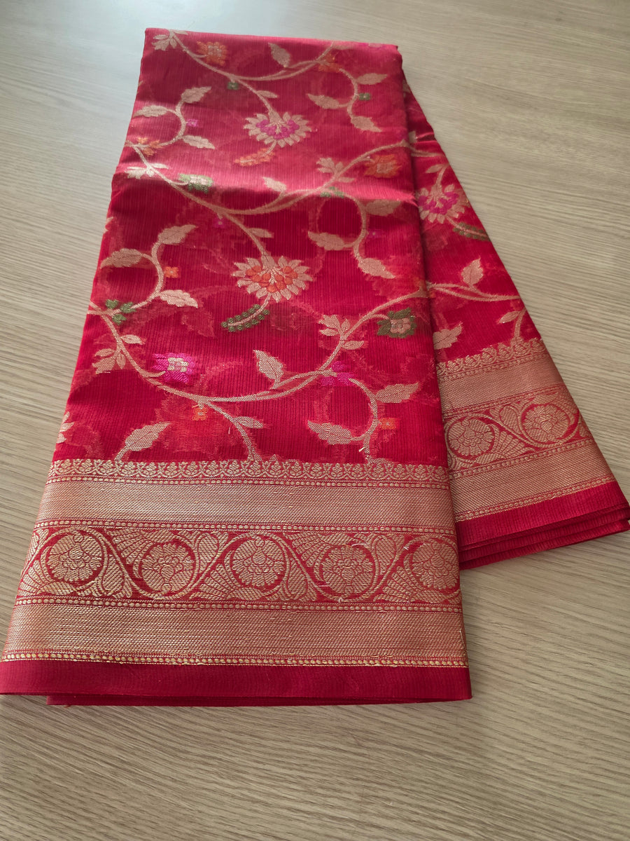Red Banarasi weave in Jaal design