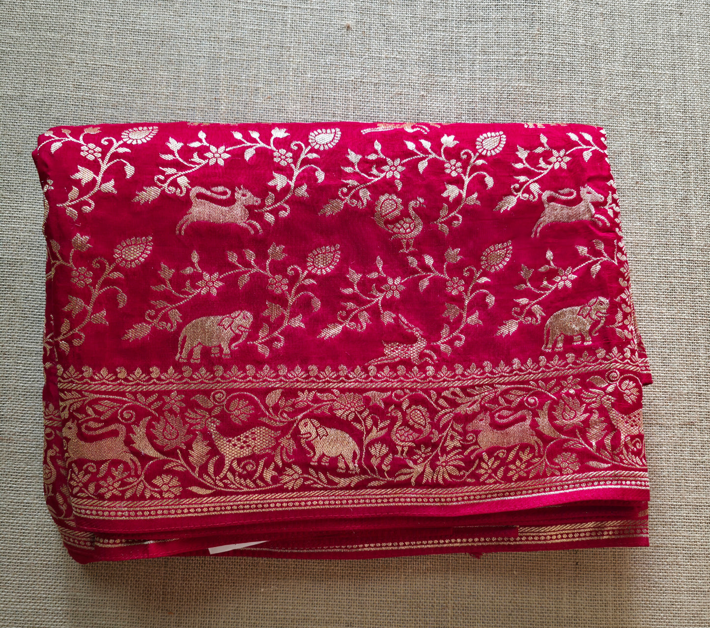 UP000071 - Banarasi Semi Silk Red Shikargah