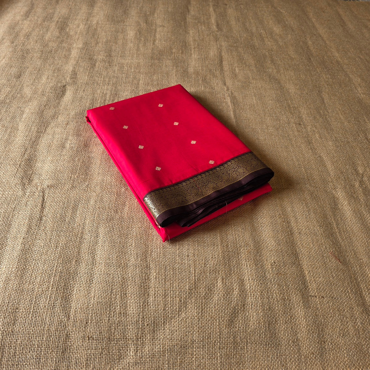 TN00061 - Kanchipuram Semi Silk