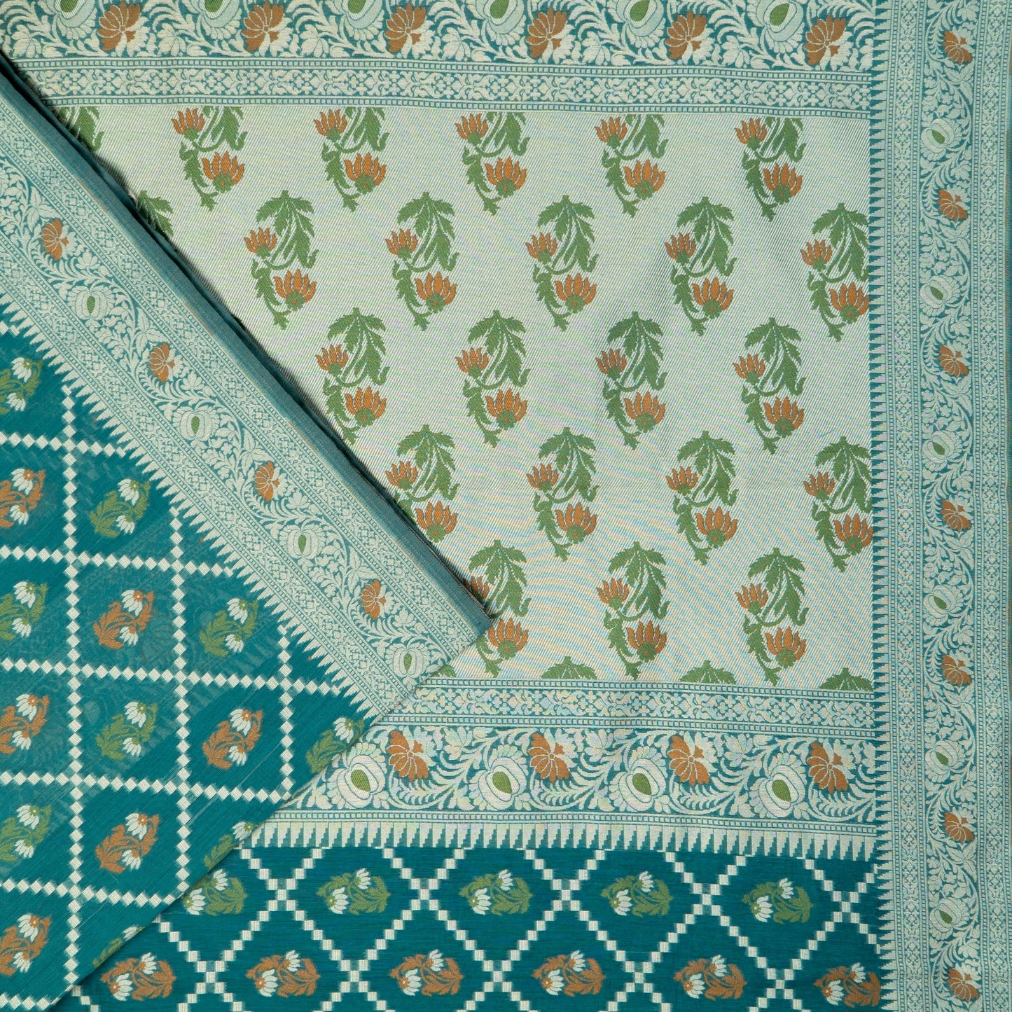 UP000121  - Chanderi Cotton Meena