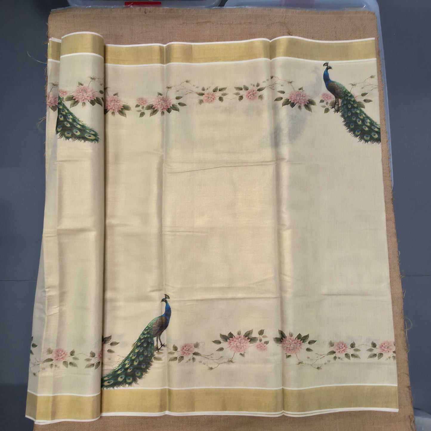 KL000111 Kerala saree Peacock design