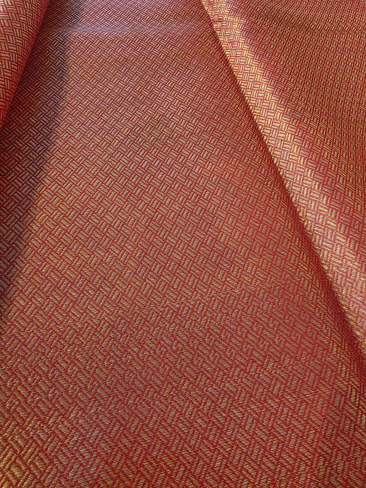 Red with Jaal weave