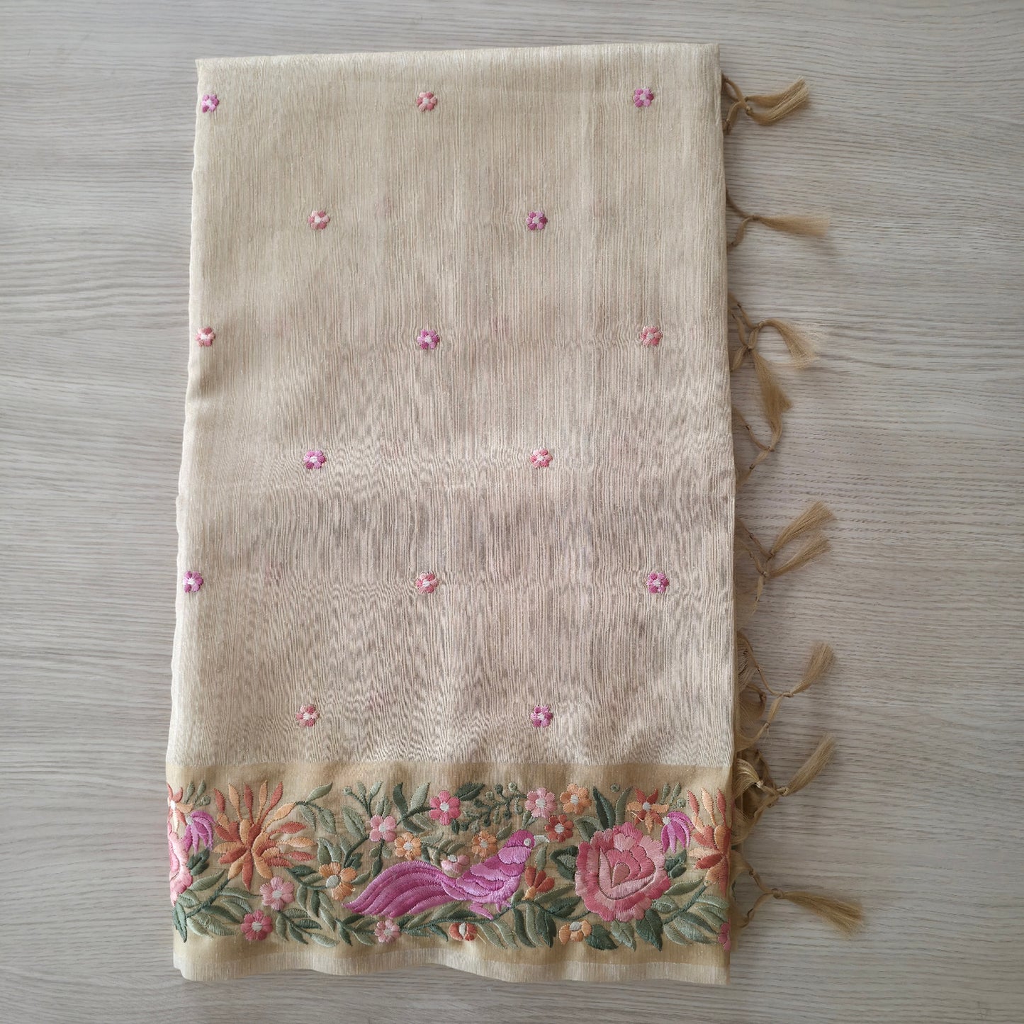 UP000228 Tussar with thread embroidery