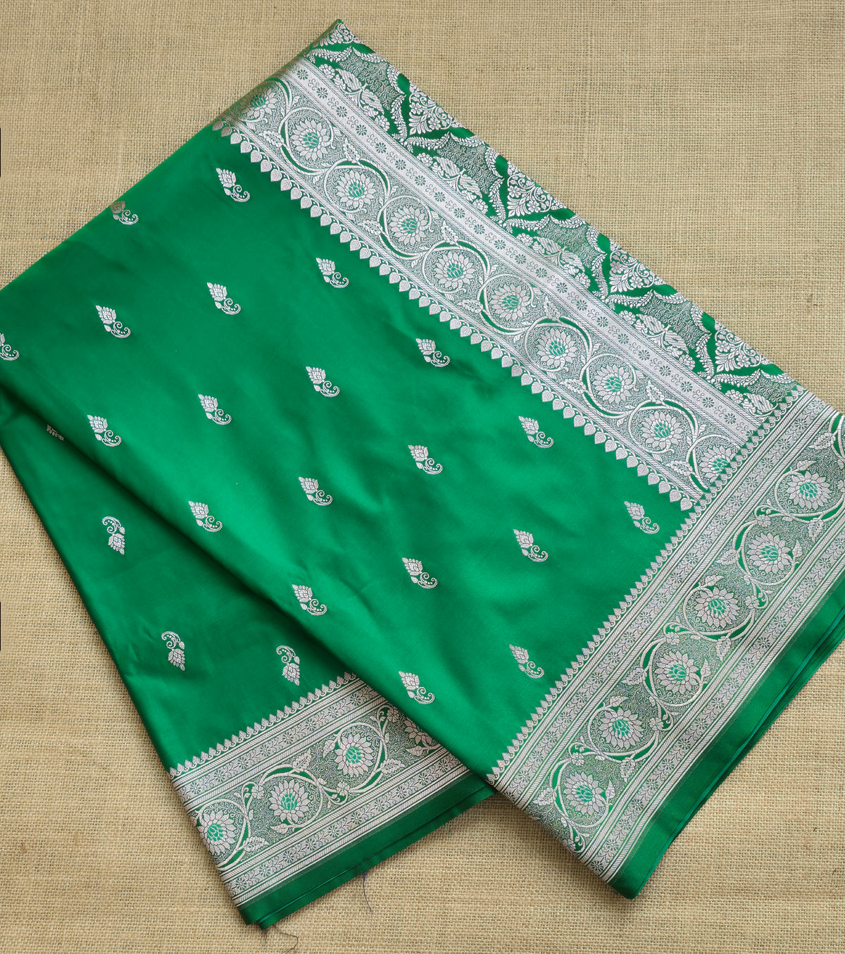 UP000081 - Banarasi Mashru Silk