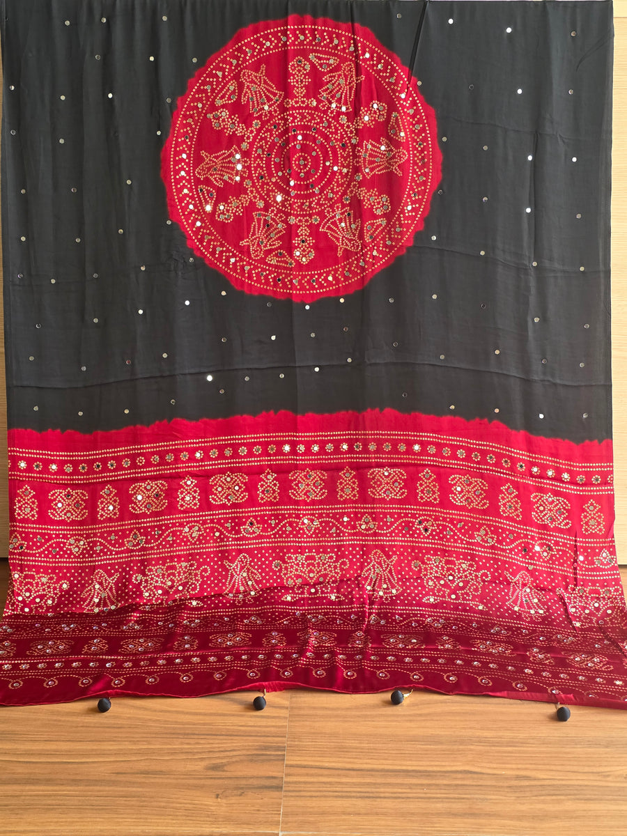 Modal Bandhini Mirror work