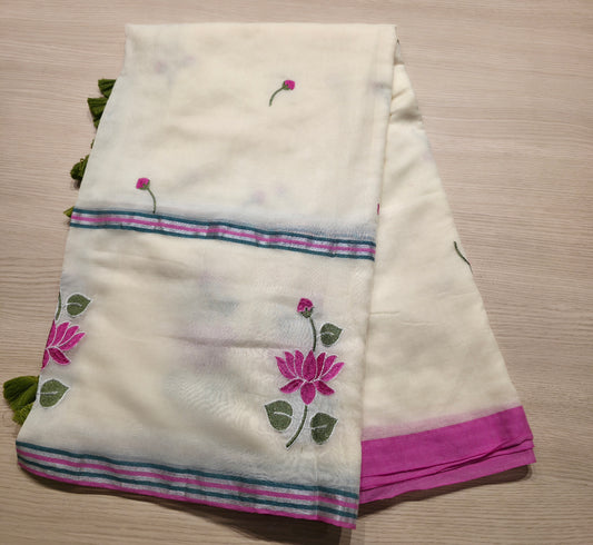WB000034 Mulcotton with Lotus