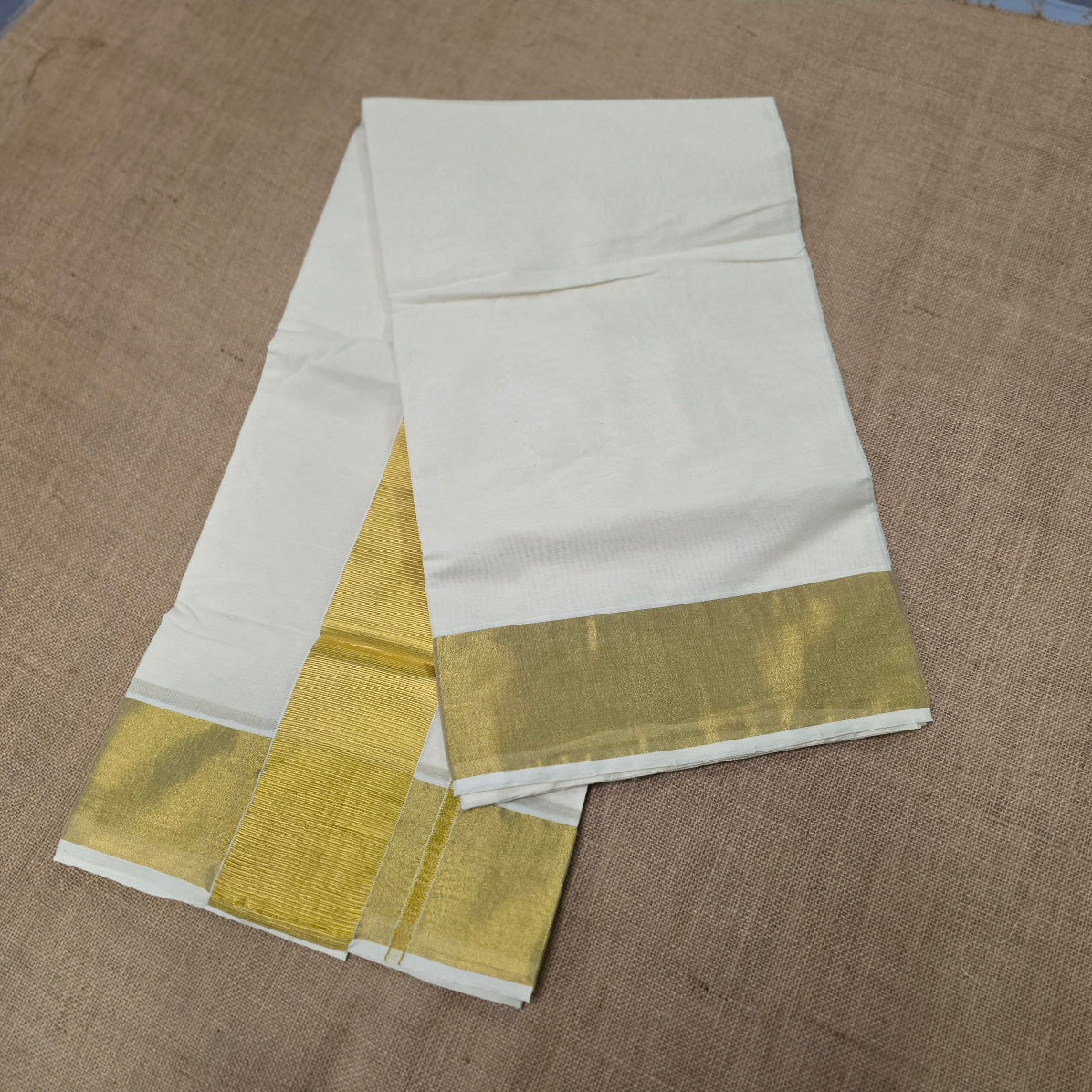 KL000109 Kerala Handloom Cotton Plain kasavu