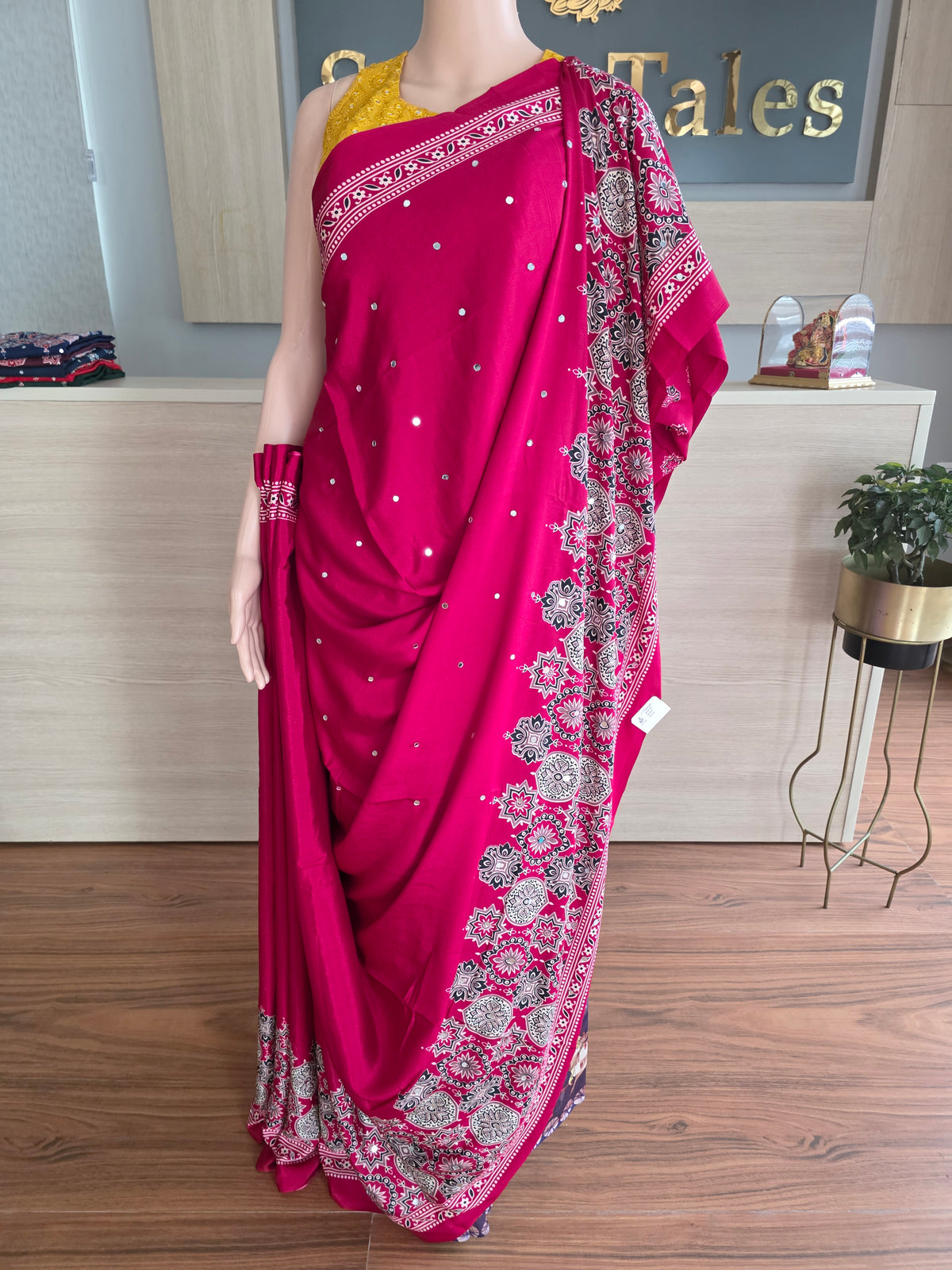 JD000480 Modal Ajrakh with mirror work