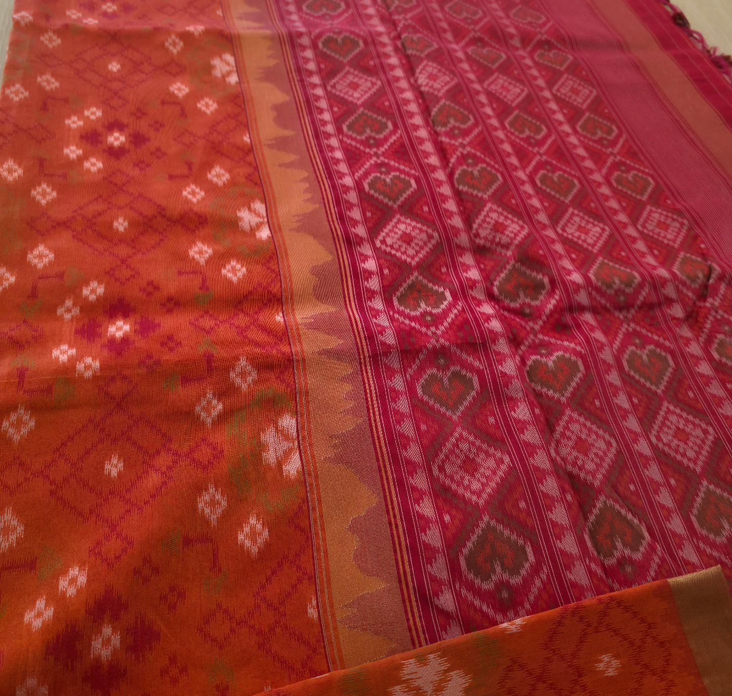 UP000219  Tussar silk with Patola design