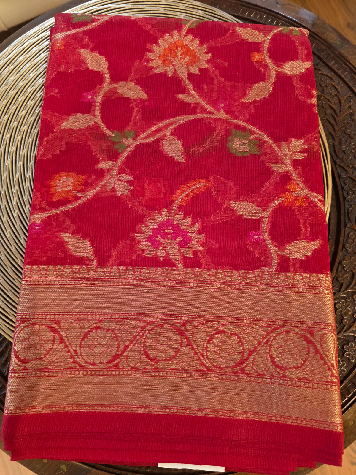 Red with Jaal weave