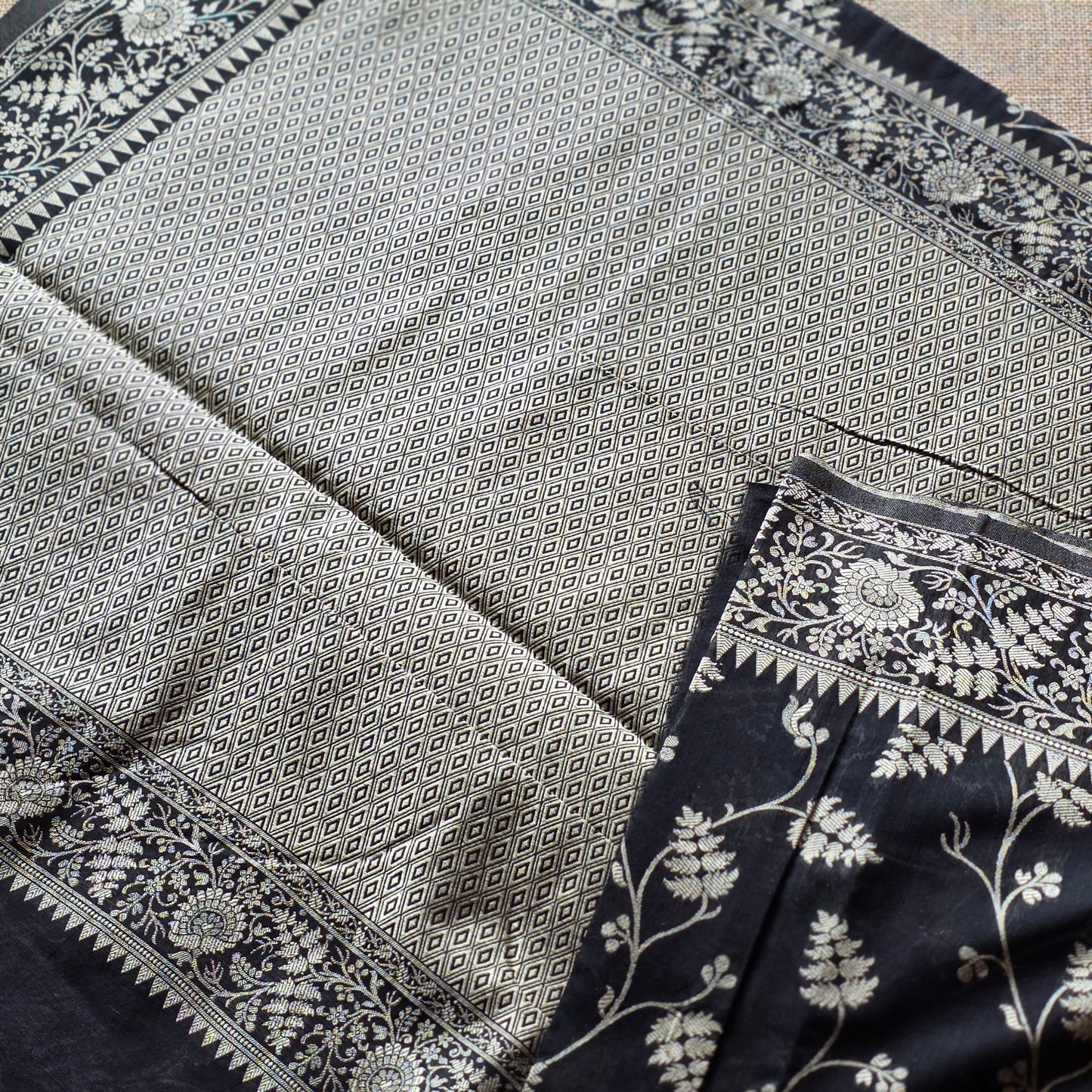 UP000118 - Chanderi Cotton