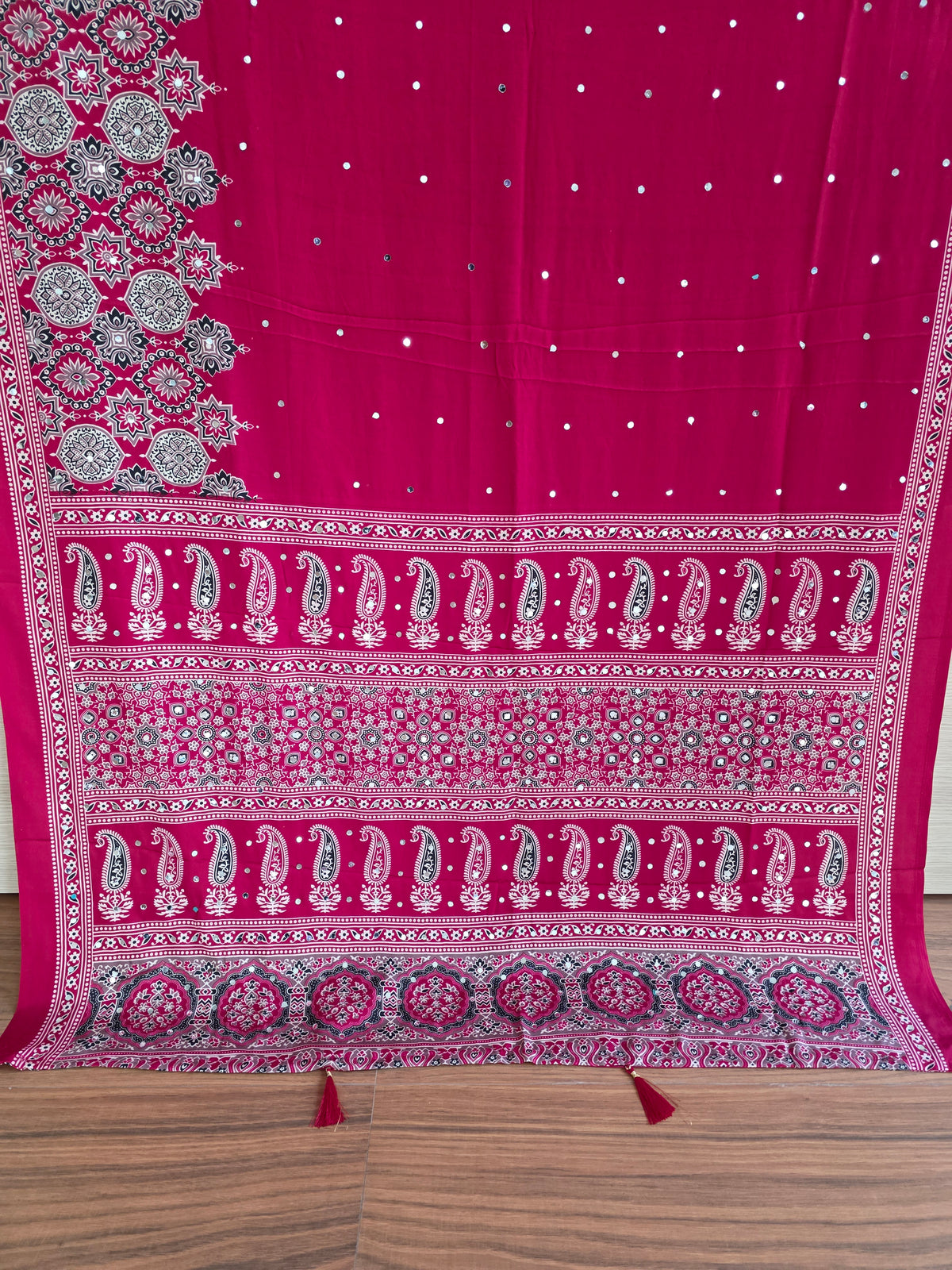 JD000480 Modal Ajrakh with mirror work