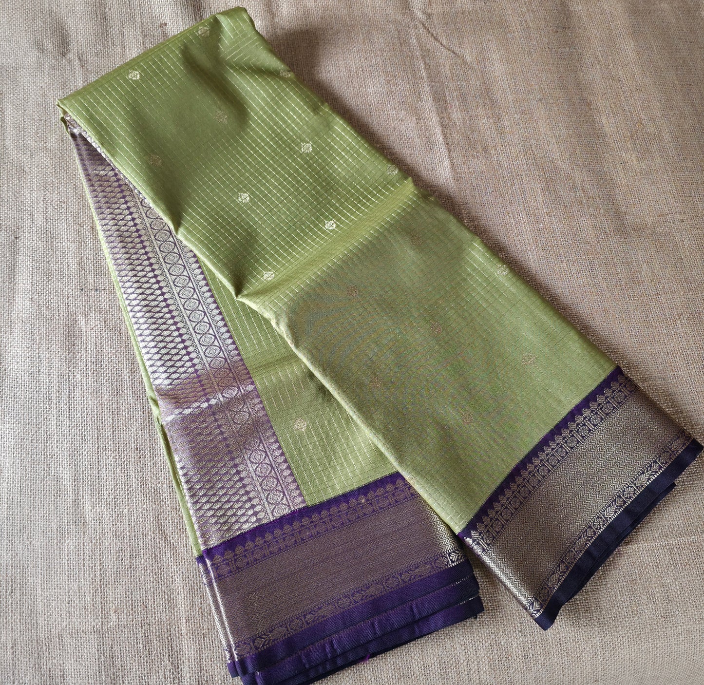 TN00064 - Kanchipuram Semi Silk Saree