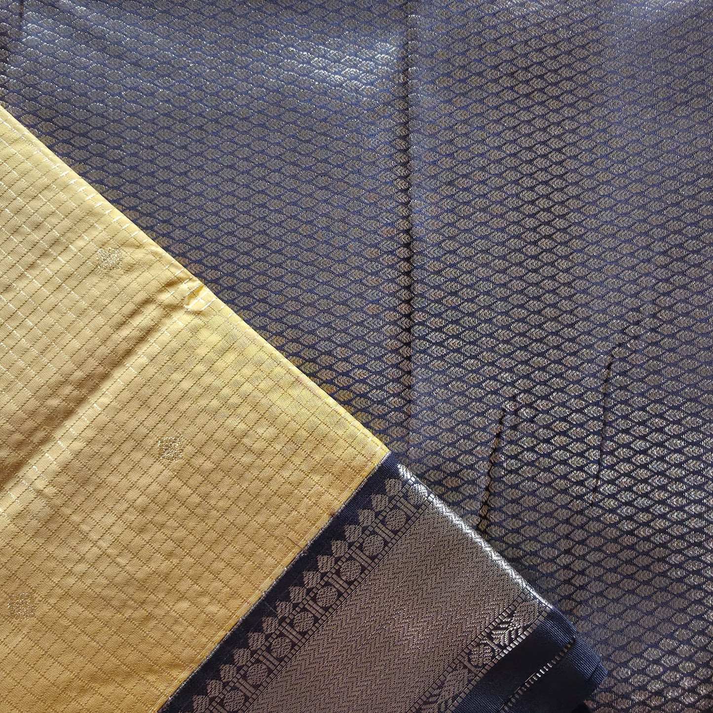 TN00065 - Kanchipuram Semi Silk