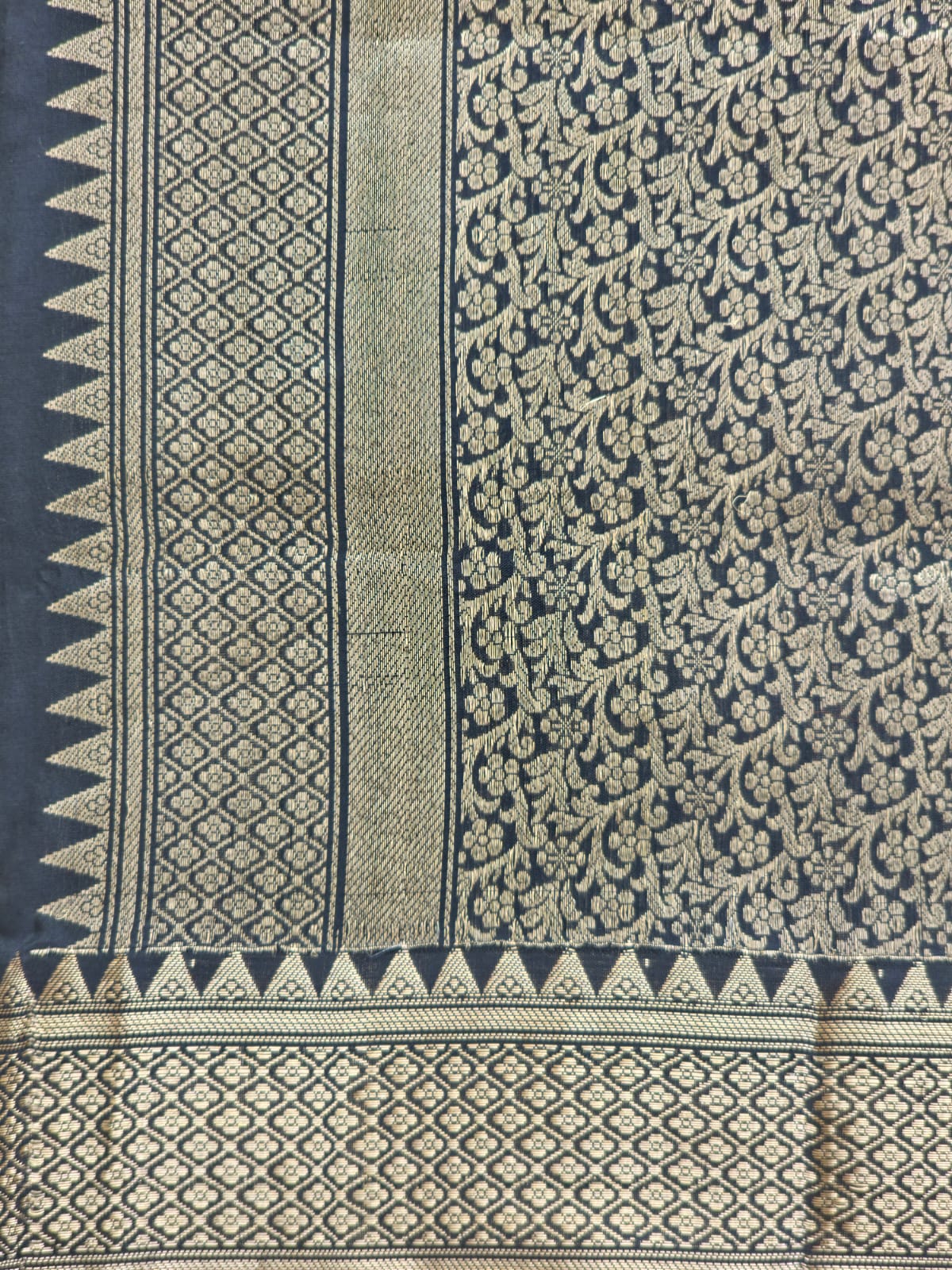 UP000008 - Black & Gold Banarasi Pure Silk - Katan Silk